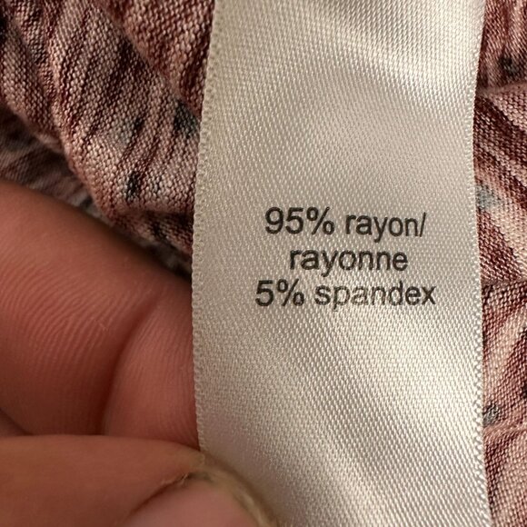 Maurices Women's Medium Maroon & Black Sleeveless Knit Tank Top Lattice Back - Picture 4 of 5